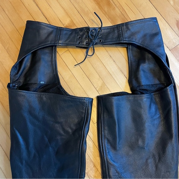 LEATHER KING Leather Chaps Mesh Lined Adjustable Pockets Punk Goth Moto Unisex - Picture 11 of 16